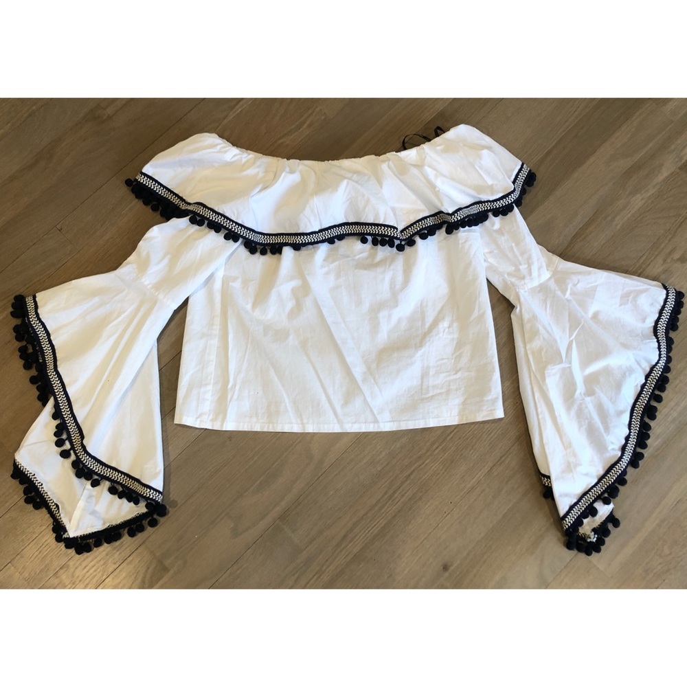 F21 Off the shoulder top